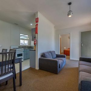Two-Bedroom House Callana